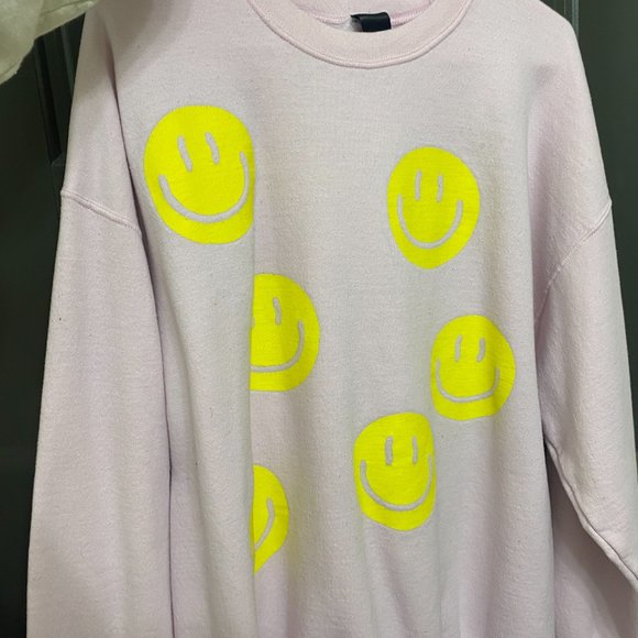 Smiley crewneck light pink - Picture 3 of 5